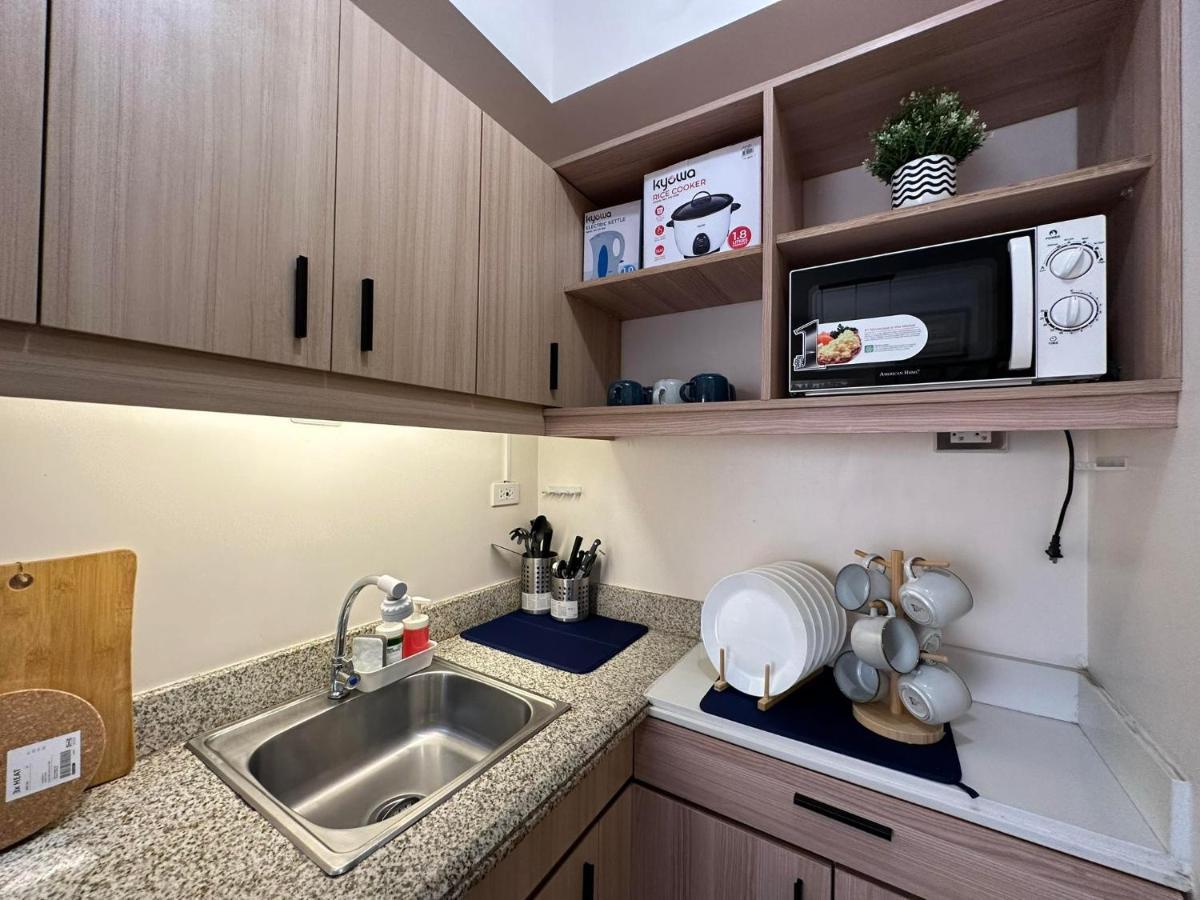 Celandine Residence In Quezon City Caloocan Ngoại thất bức ảnh